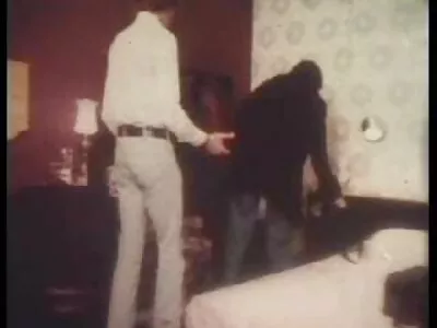 黑发蜂蜜吉安娜迪奥在 POV 被性交